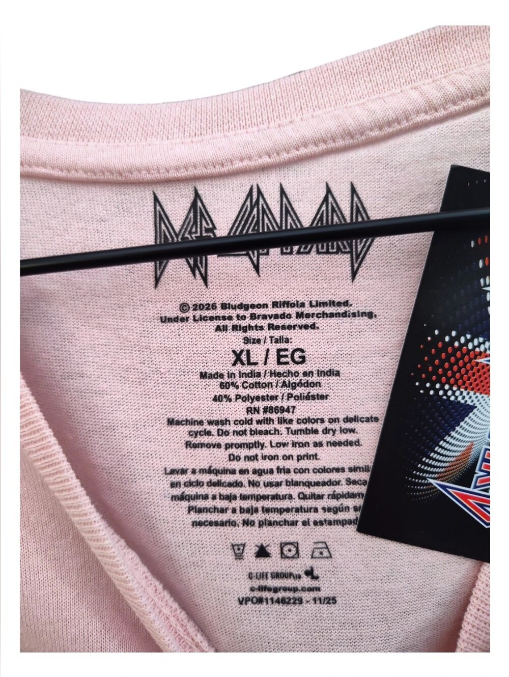 🆕️ Def Leppard  "Pour Some Sugar on Me" Graphic Tee Unisex Size XL - Pink - Picture 3 of 5